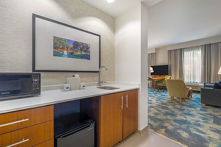 Hampton Inn & Suites Dallas/Plano-East