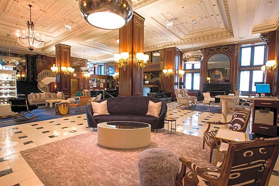 The Blackstone, Autograph Collection