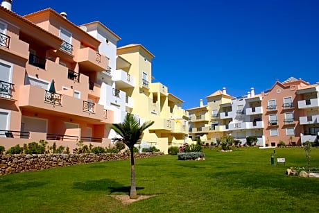 Jardins Santa Eulalia by Garvetur