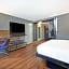Tru By Hilton Grand Rapids Airport