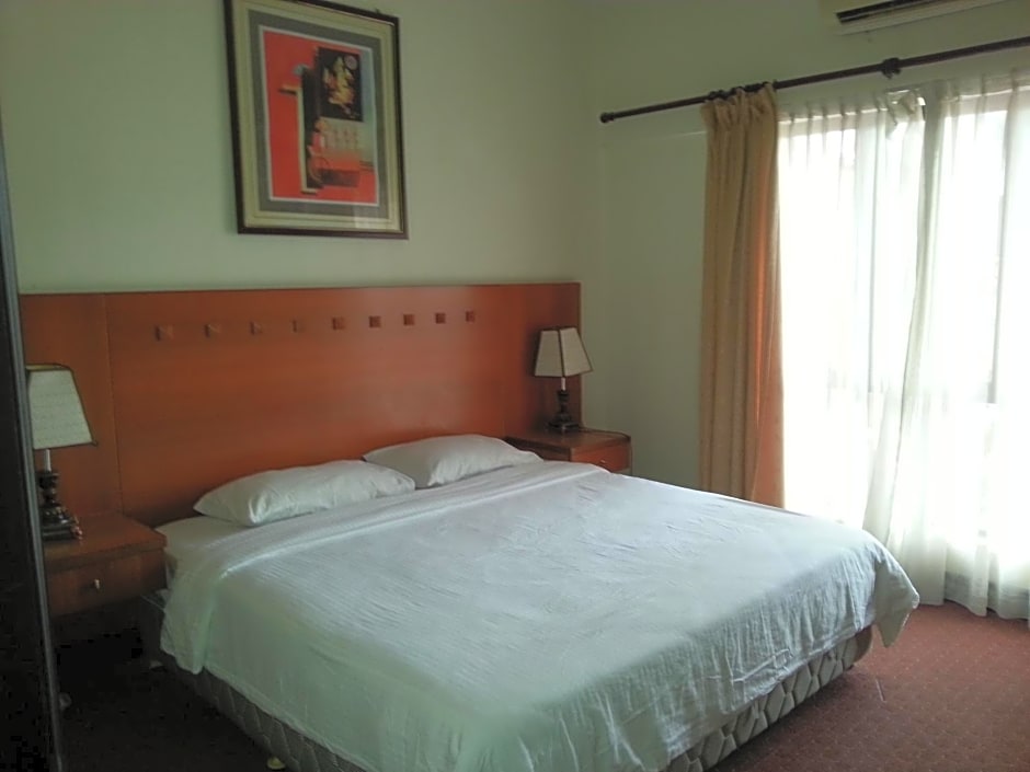 Dorcas Service Apartment - Marina Court