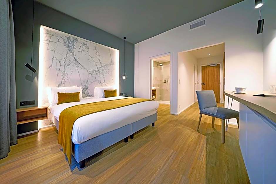 Photo 1 of 4 of Double Room