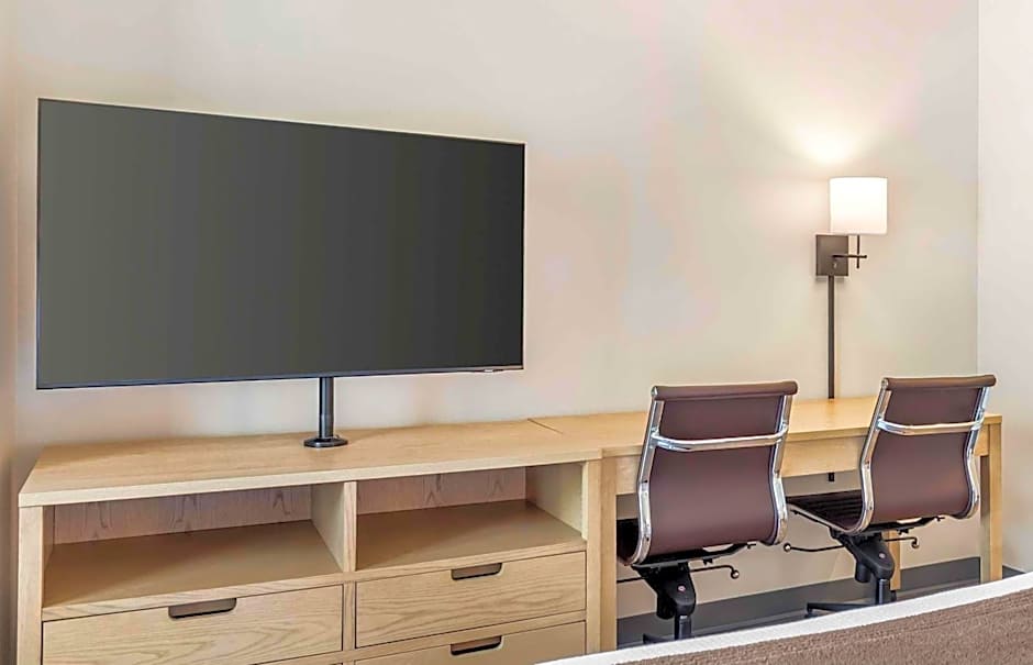 Extended Stay America Suites - Long Island - Melville