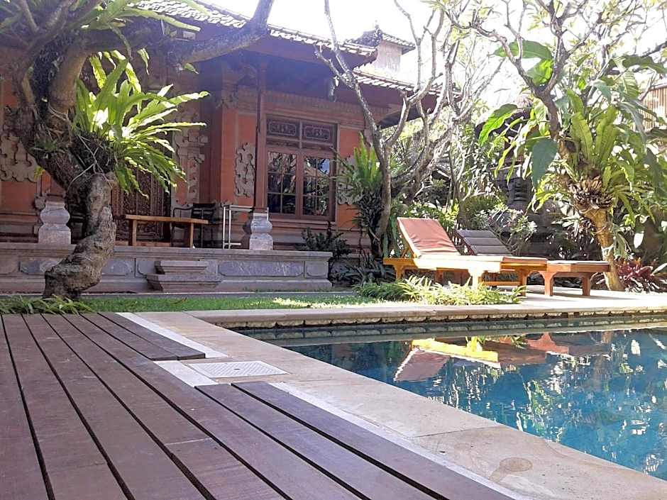 Ngetis Home Stay