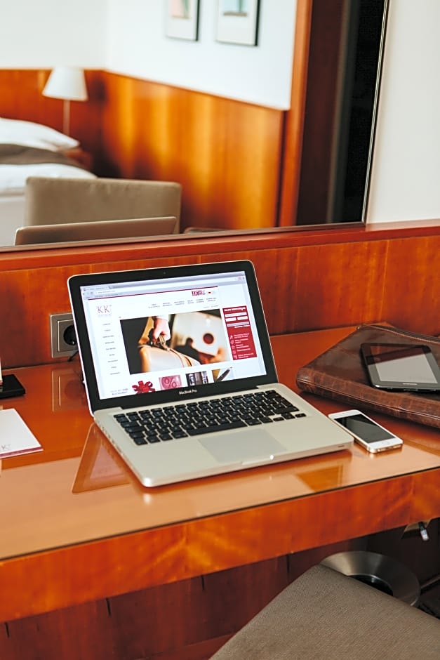 Miiro Palais Rudolf NEW OPENING	