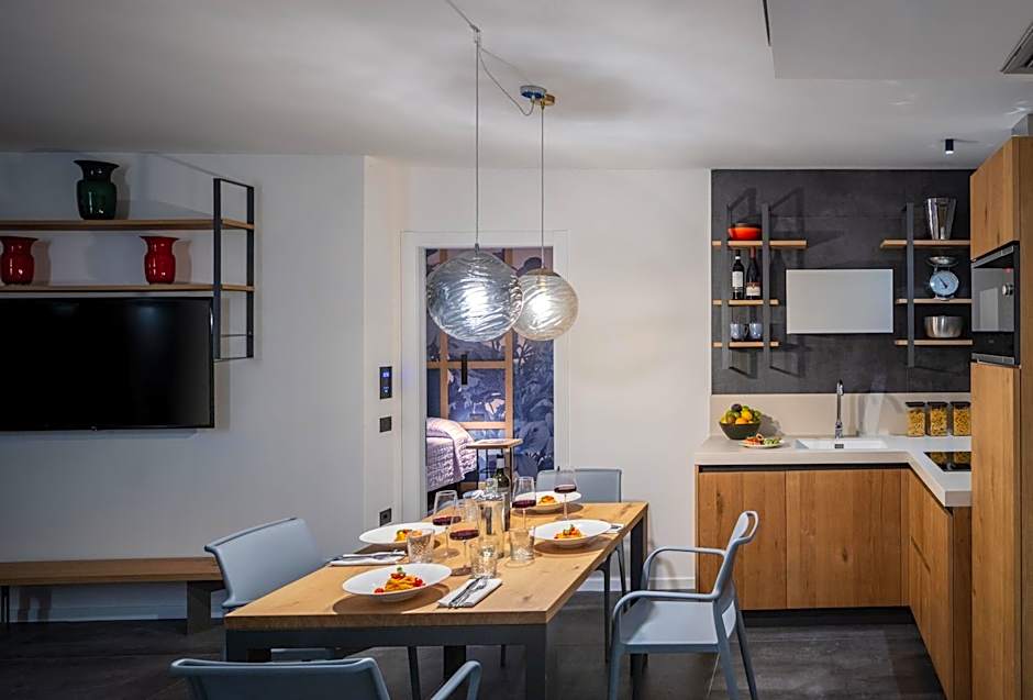 Aris Apartments & Sky Pool - Tonelli Hotels - Adult Friendly