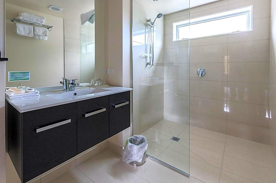 Distinction Te Anau Hotel & Villas