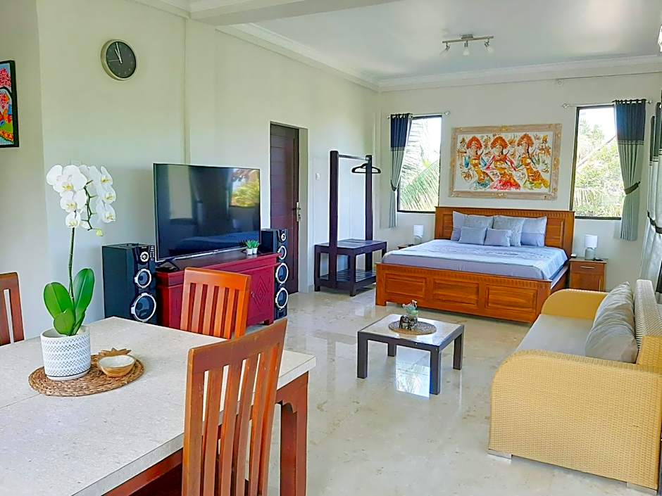 Medewi Manor
