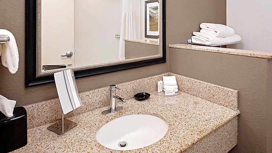 Courtyard by Marriott Pittsburgh West Homestead/Waterfront