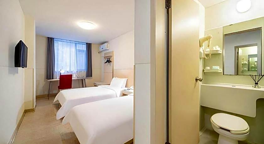 Jinjiang Inn Guangzhou Liwan Caihongqiao Metro Station