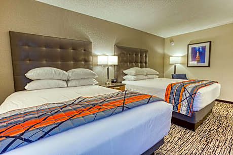 Queen Suite with Two Queen Beds and Sofa Bed