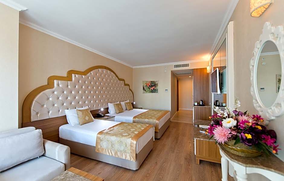 Oz Hotels Side Premium