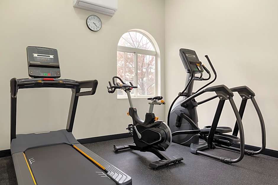 Garner Hotel Salt Lake City Airport by IHG