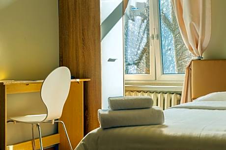 Single Room with Bathroom