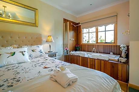 Salvatore Suite