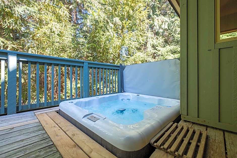 Arrowhead Point 11 by Outpost Whistler