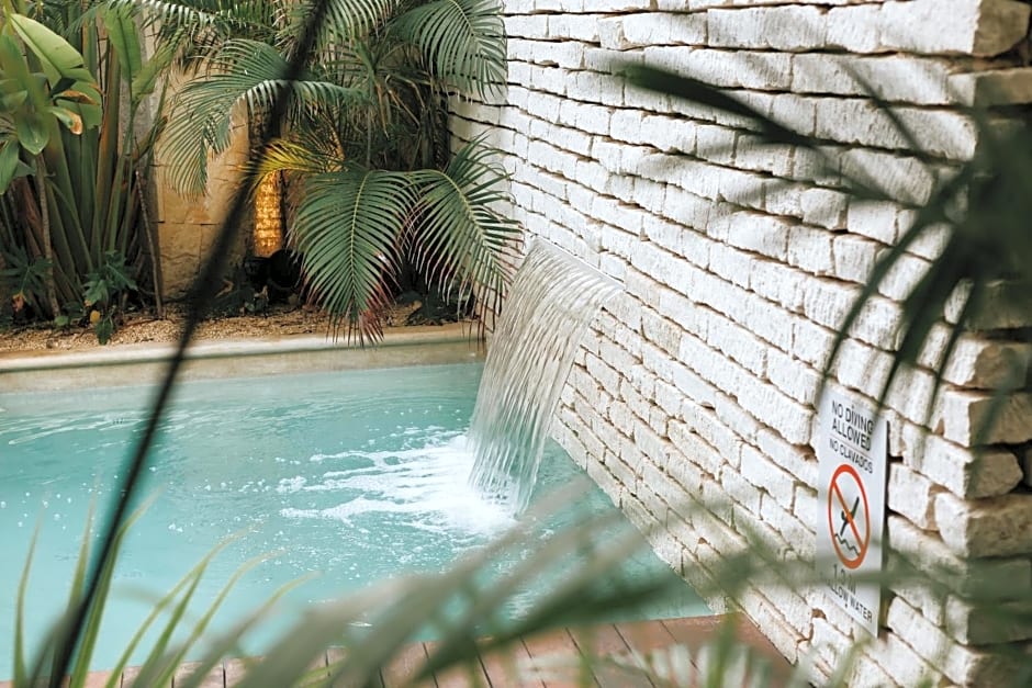 The Strabon Tulum