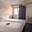 Ibis Styles Paris Tolbiac Bibliotheque