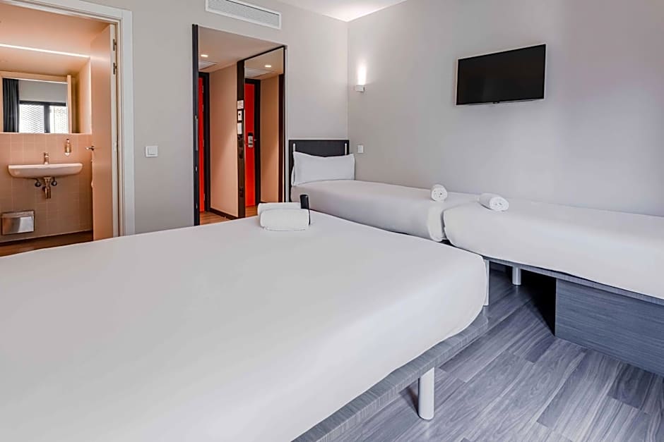 easyHotel Barcelona Fira
