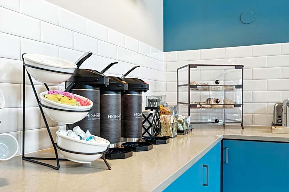 Country Inn & Suites by Radisson, Covington, LA