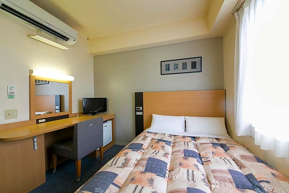 Hotel Econo Taki