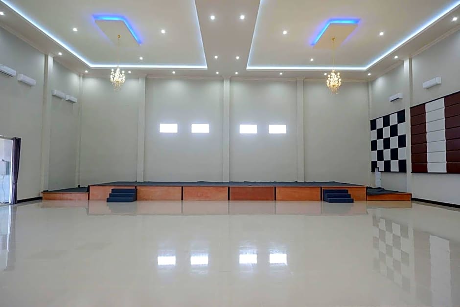 RedDoorz Plus @ Jl Pemuda Pati