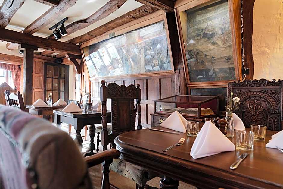 The White Swan Hotel