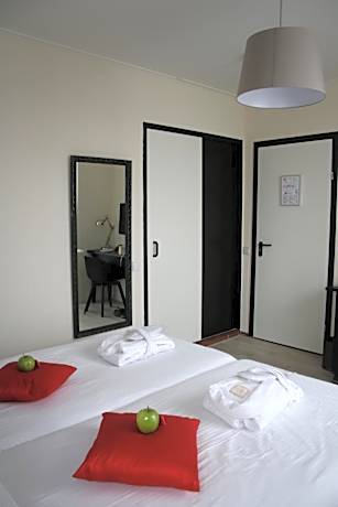 Twin Room with Balcony