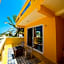 Hotel Flamingos Inn