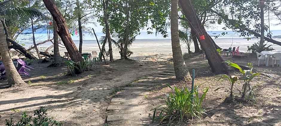 Baan Suan Kayoo 1 Long beach Aow Yai