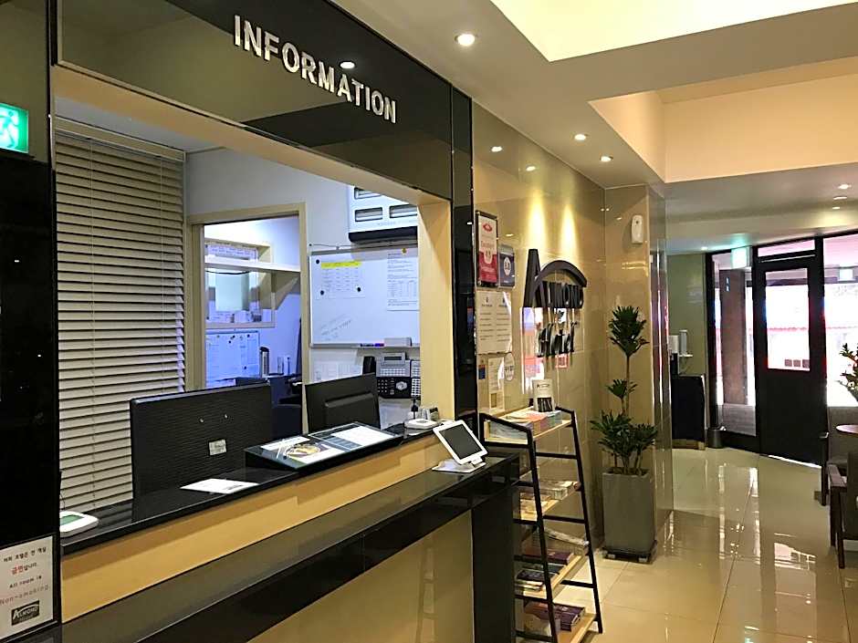 Almond Hotel Busan Station