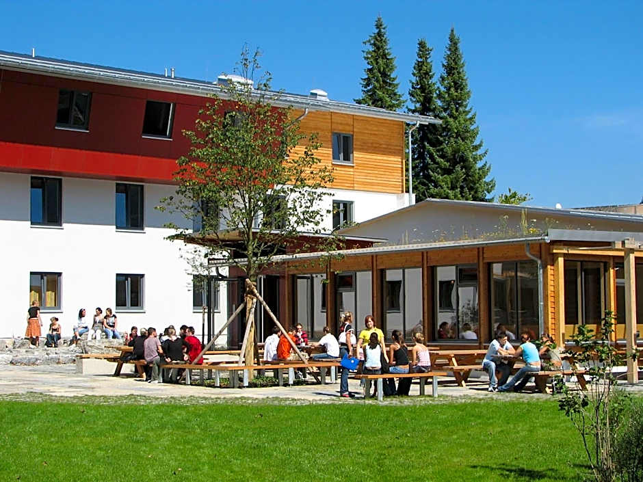 Jugendherberge Garmisch-Partenkirchen - membership required!