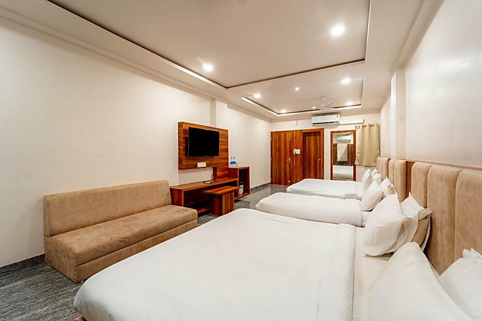 Hotel Anand