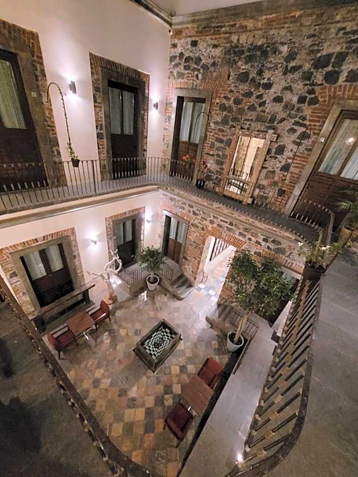 Milo Collection Hotel