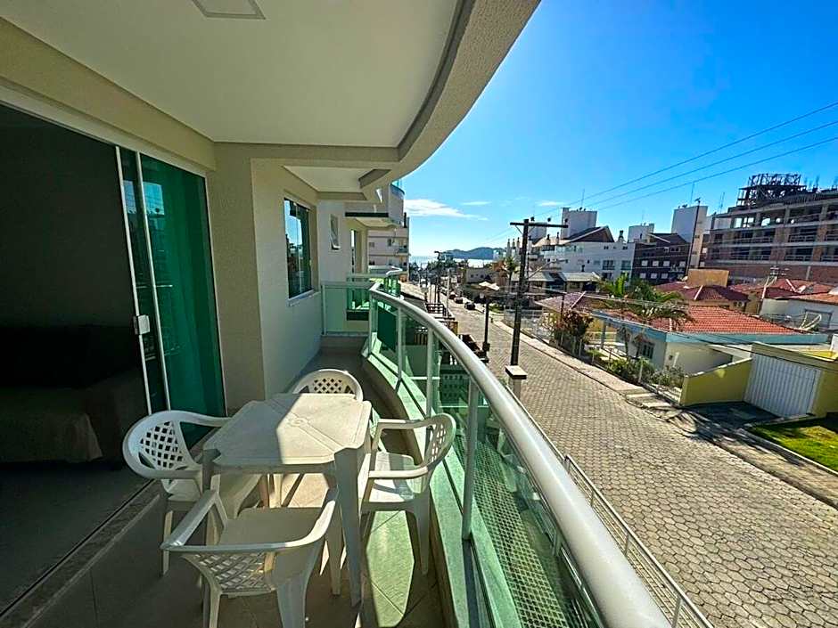 A56 - Alameda Verde - Apto 102 - Centro de Bombinhas