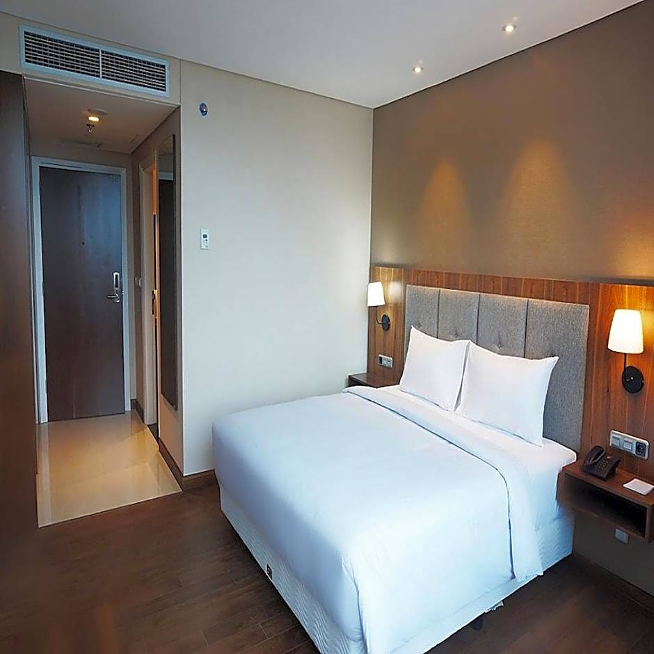 Avenzel Hotel & Convention Cibubur