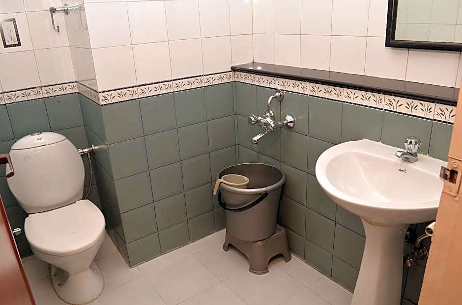 Hotel Hilltop Towers