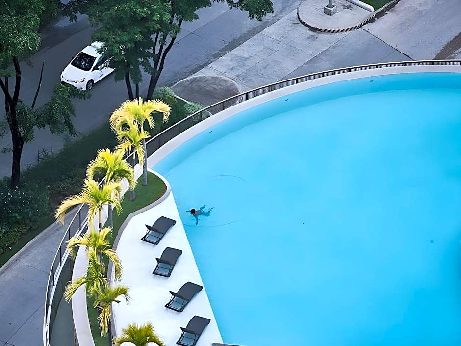 Limketkai Luxe Hotel