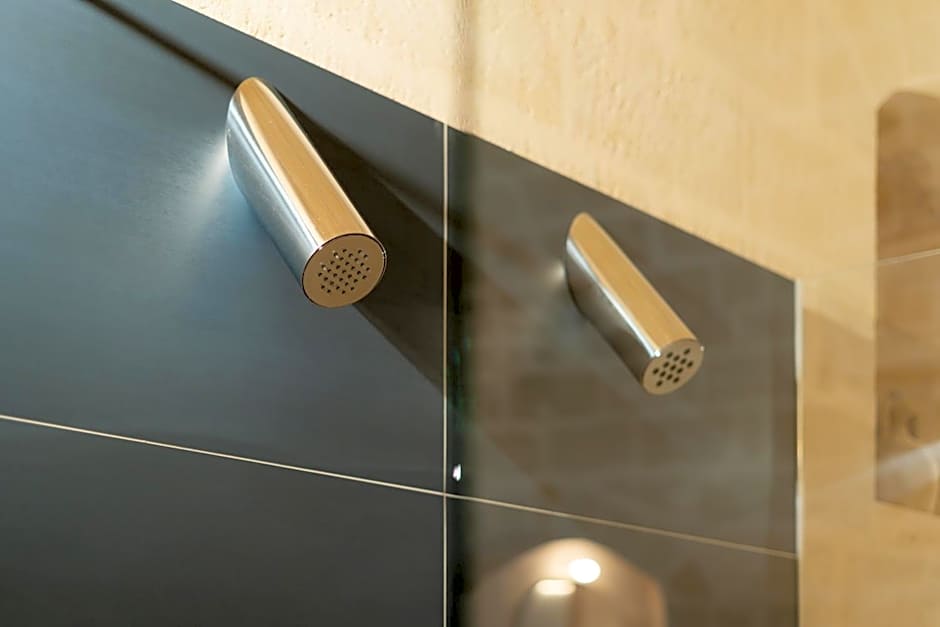 Endea Suite Rooms & Lounge SPA