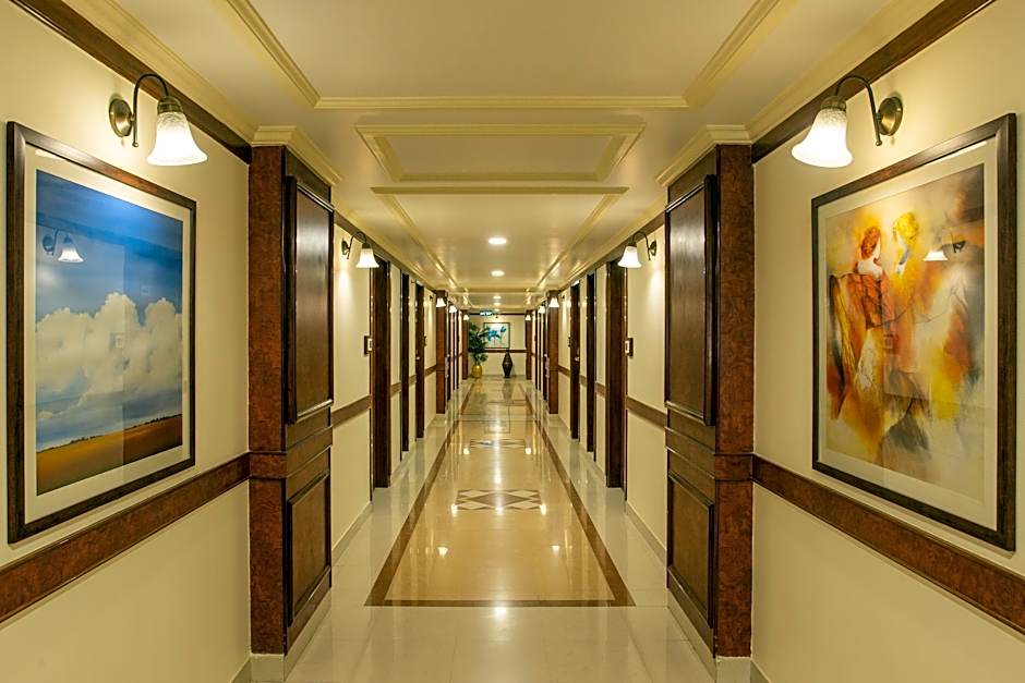 Hotel The Grand Regency