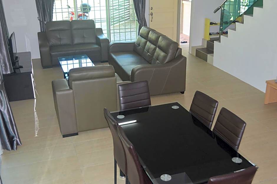 My Home N2 @ Golden Hills Night Market