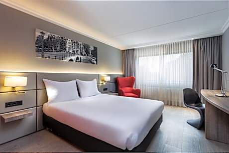 SIngle Standard Room