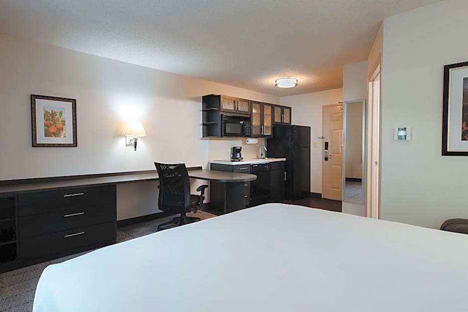 Sonesta Simply Suites Dallas Richardson