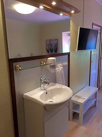Triple Room with Private Bathroom