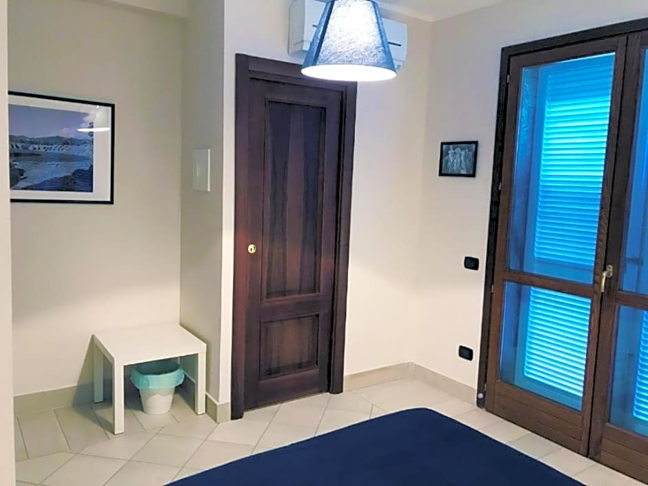 CYTRUS rooms