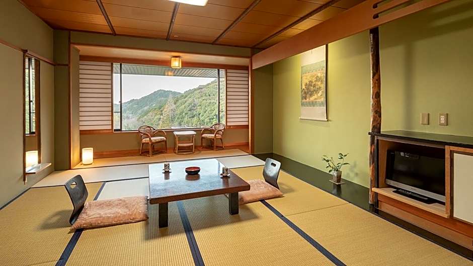 Yamamura Annex