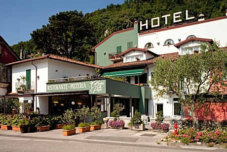 Hotel Baia di Paré