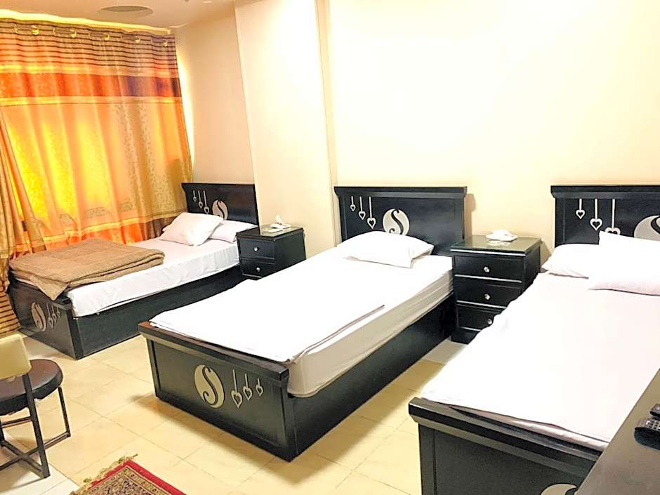 Solitaire Plaza Hotel-Ismailia Train Station