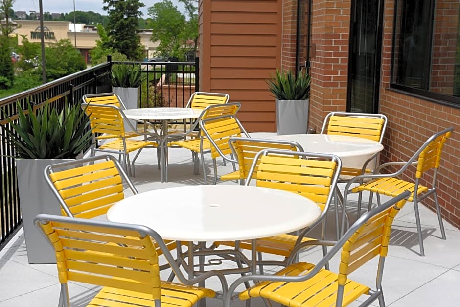 Fairfield Inn & Suites by Marriott Omaha West