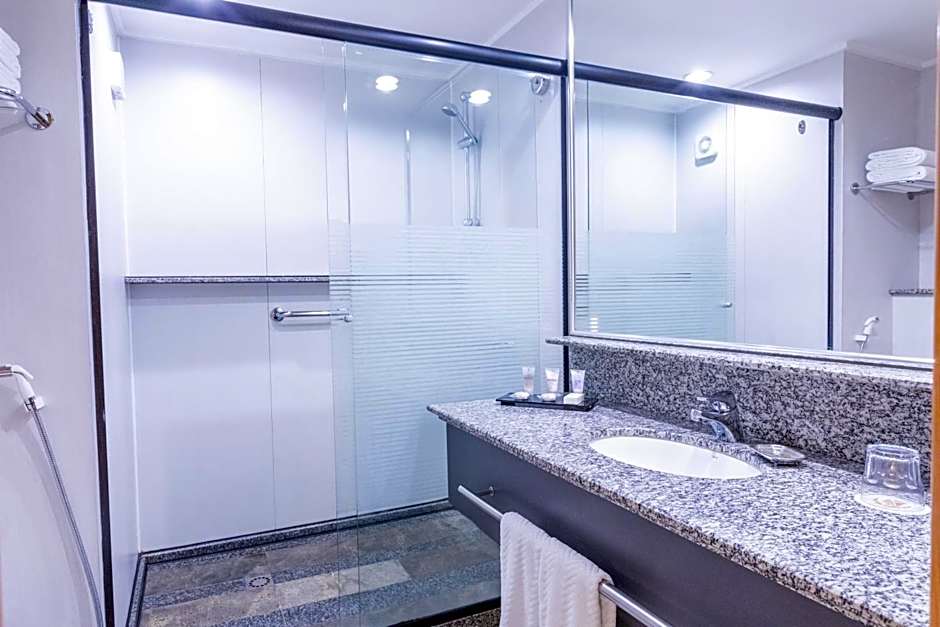 Golden Tulip Brasília Alvorada